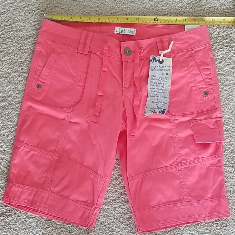 Women's coral bermuda shorts